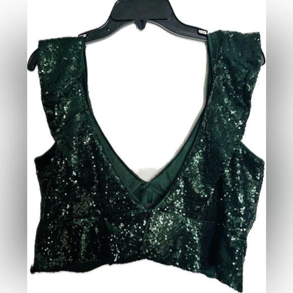 Lulus - Picture 7 of 11